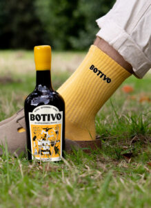 Botivo – 10% off and a free pair of socks